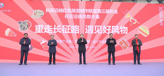 兴安县推出了兴安全域旅游资源、兴安红色旅游资源、红色旅游企业资源等精品旅游路线